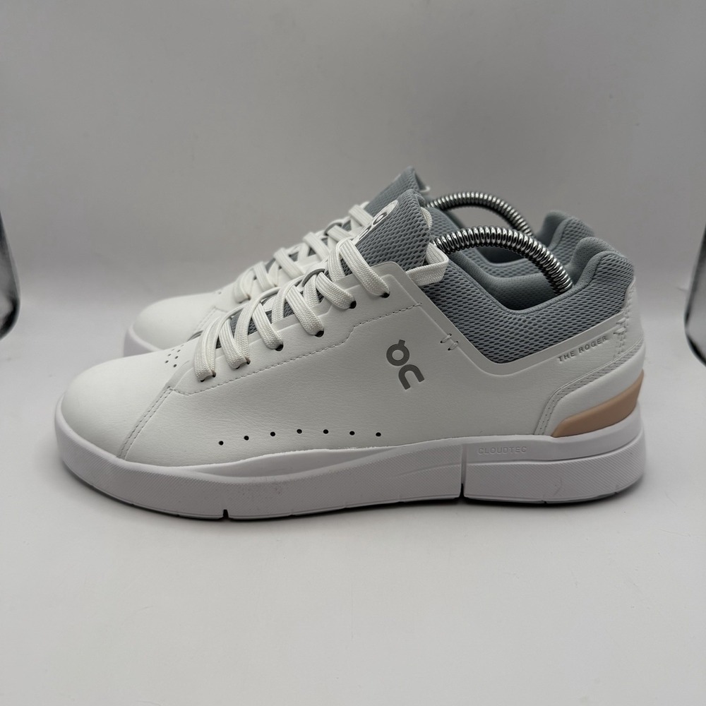 Women's‎ On The Roger Advantage 2, White/Rosehip, 8.5 Medium US